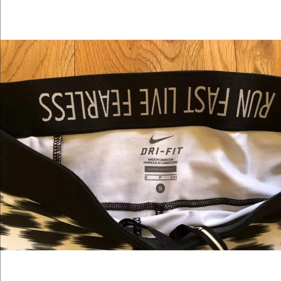 Nike Relay Run Fast Live Fearless Leggings Sz S - Picture 6 of 7